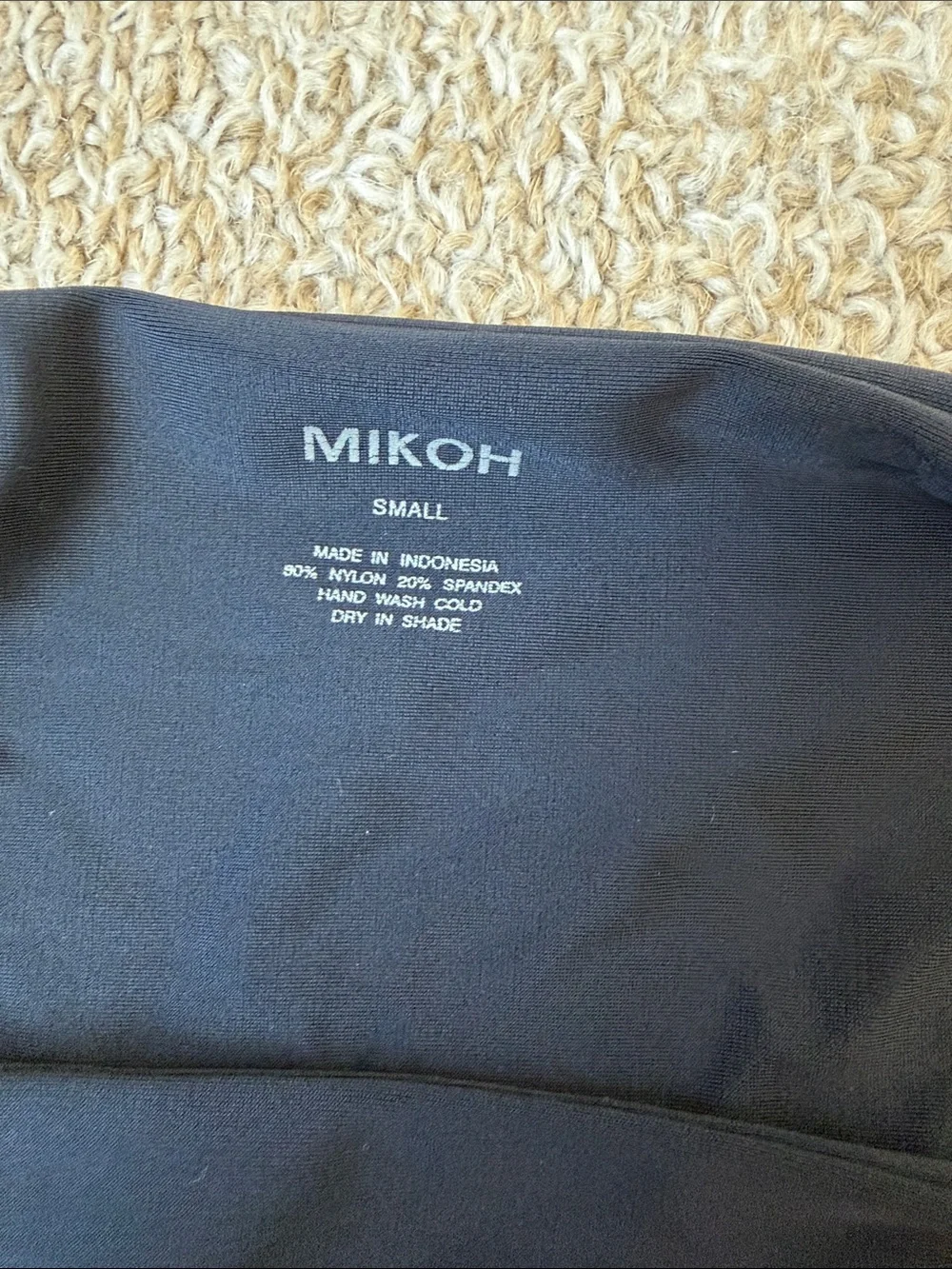 New Mikoh Miyako bottom, size small - Picture 3 of 3